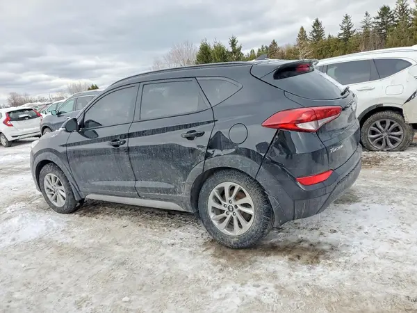 KM8J3CA43JU796991 2018 HYUNDAI TUCSON - Image 2
