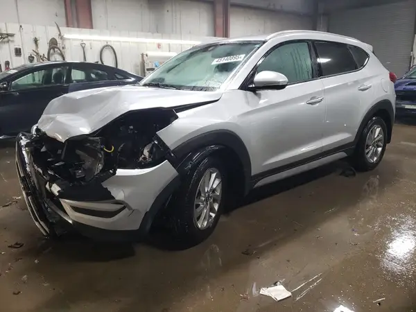 KM8J3CA43JU812218 2018 HYUNDAI TUCSON - Image 1