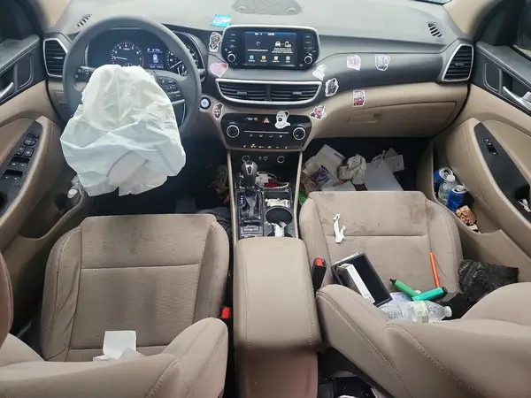 KM8J3CA43KU012696 2019 HYUNDAI TUCSON - Image 8