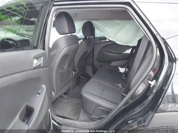 KM8J3CA43KU024525 2019 HYUNDAI TUCSON - Image 8