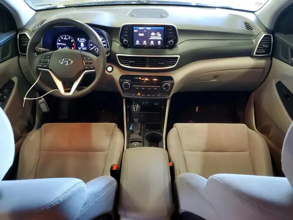 KM8J3CA43KU038408 2019 HYUNDAI TUCSON - Image 8