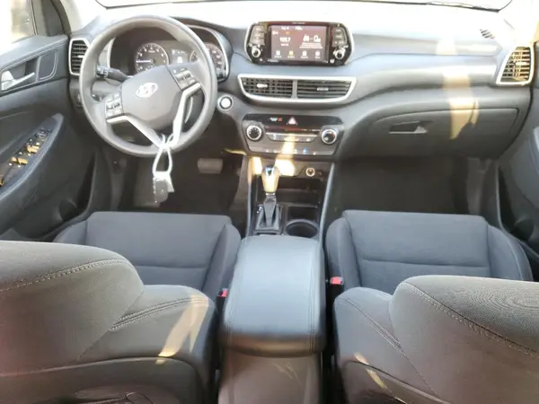 KM8J3CA43KU056035 2019 HYUNDAI TUCSON - Image 8