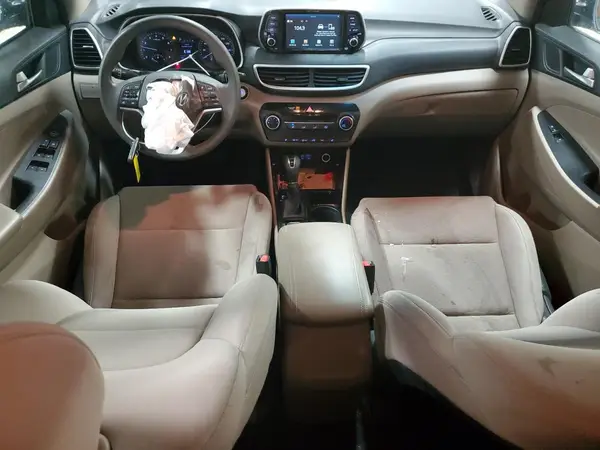 KM8J3CA43KU056097 2019 HYUNDAI TUCSON - Image 8
