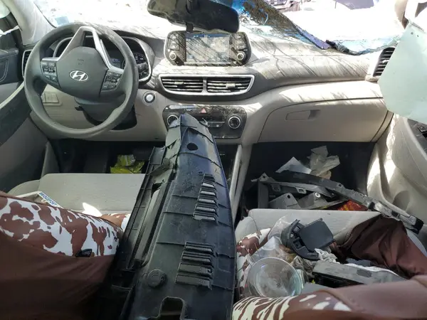 KM8J3CA43KU851229 2019 HYUNDAI TUCSON - Image 8