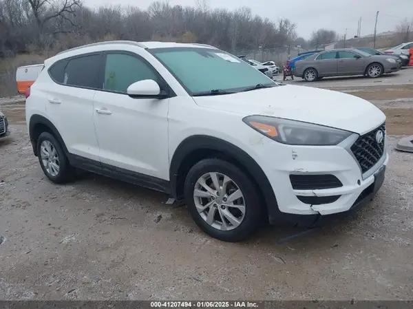 KM8J3CA43KU866751 2019 HYUNDAI TUCSON - Image 1