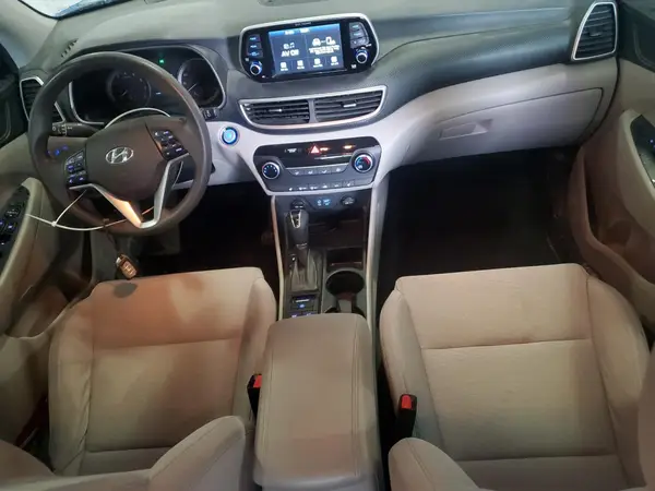 KM8J3CA43KU889608 2019 HYUNDAI TUCSON - Image 8