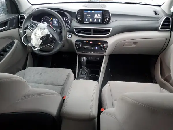 KM8J3CA43KU917228 2019 HYUNDAI TUCSON - Image 8