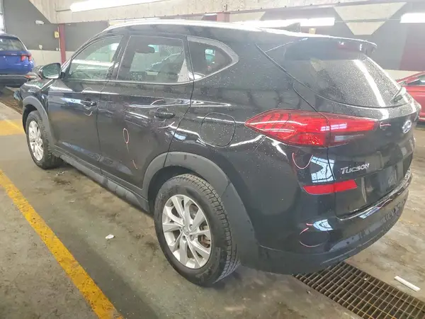 KM8J3CA43KU966204 2019 HYUNDAI TUCSON - Image 2