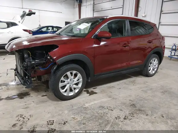 KM8J3CA43KU985920 2019 HYUNDAI TUCSON - Image 2