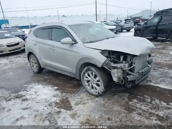 KM8J3CA43LU090462 2020 HYUNDAI TUCSON - Image 1