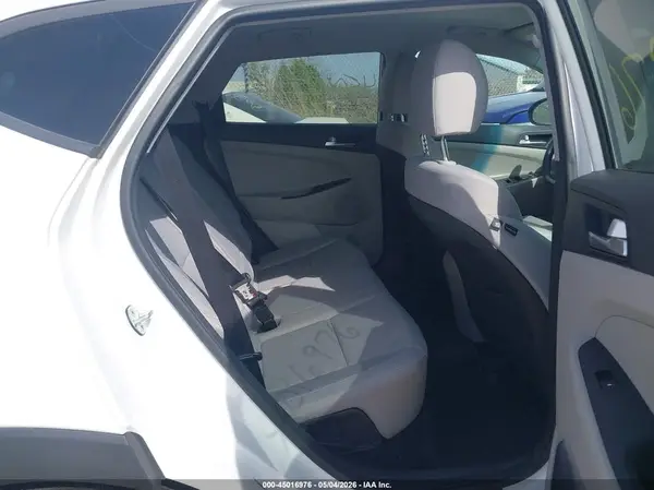 KM8J3CA43LU106398 2020 HYUNDAI TUCSON - Image 8