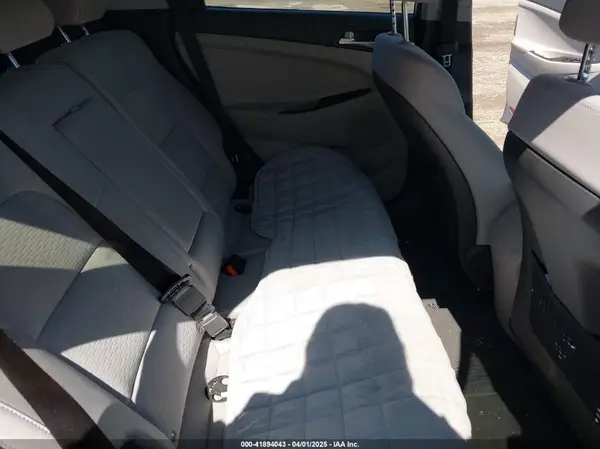 KM8J3CA43LU136582 2020 HYUNDAI TUCSON - Image 8