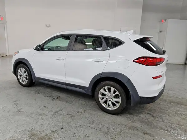 KM8J3CA43LU167461 2020 HYUNDAI TUCSON - Image 2