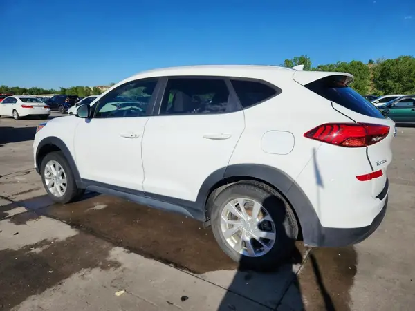 KM8J3CA43MU291151 2021 HYUNDAI TUCSON - Image 2