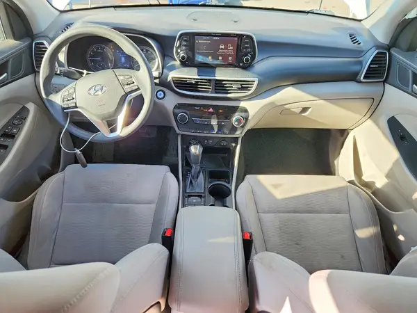 KM8J3CA43MU291151 2021 HYUNDAI TUCSON - Image 8