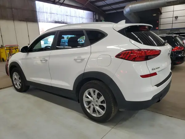 KM8J3CA43MU293000 2021 HYUNDAI TUCSON - Image 2