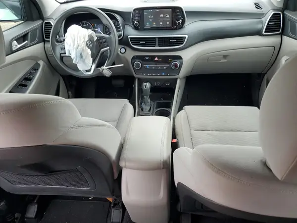 KM8J3CA43MU352207 2021 HYUNDAI TUCSON - Image 8