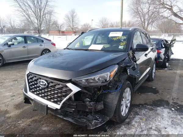 KM8J3CA43MU374370 2021 HYUNDAI TUCSON - Image 2