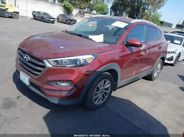 KM8J3CA44GU063230 2016 HYUNDAI TUCSON - Image 2