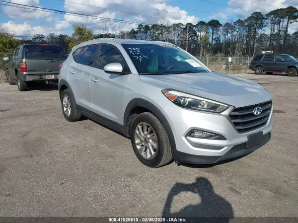 KM8J3CA44GU067391 2016 HYUNDAI TUCSON - Image 1