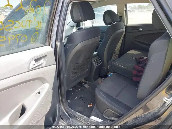 KM8J3CA44GU079590 2016 HYUNDAI TUCSON - Image 8