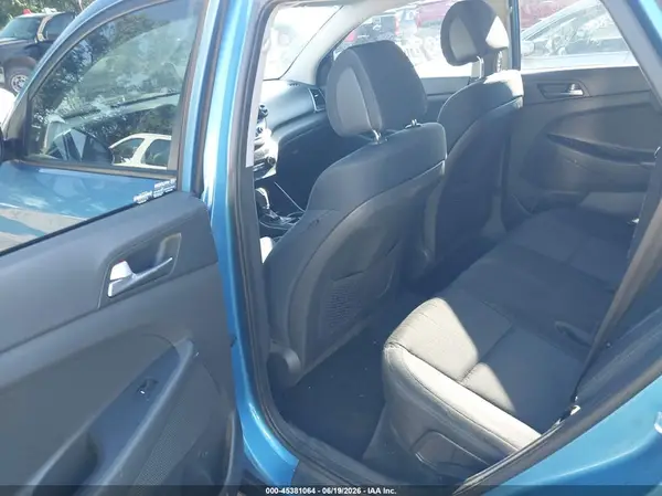 KM8J3CA44GU088760 2016 HYUNDAI TUCSON - Image 8