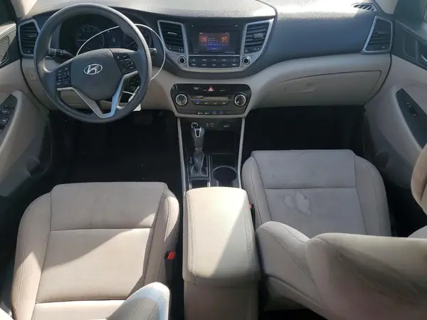 KM8J3CA44GU093022 2016 HYUNDAI TUCSON - Image 8