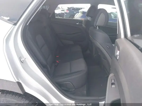 KM8J3CA44GU100941 2016 HYUNDAI TUCSON - Image 8