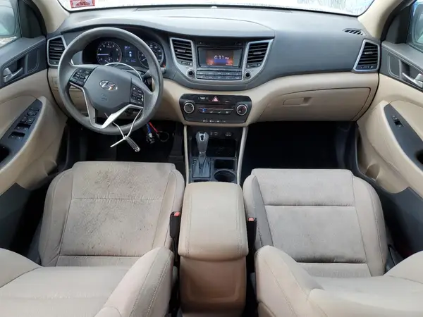 KM8J3CA44GU102513 2016 HYUNDAI TUCSON - Image 8