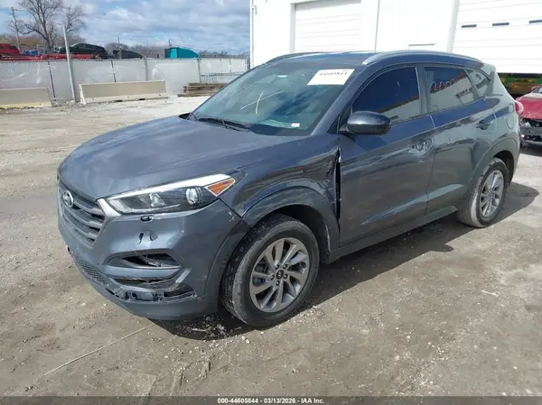 KM8J3CA44GU120297 2016 HYUNDAI TUCSON - Image 2
