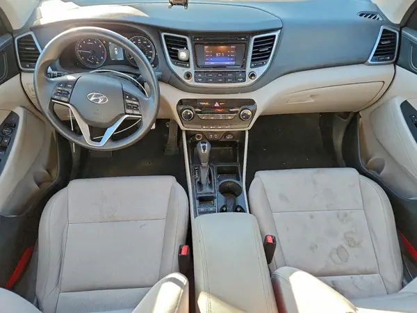 KM8J3CA44GU122485 2016 HYUNDAI TUCSON - Image 8