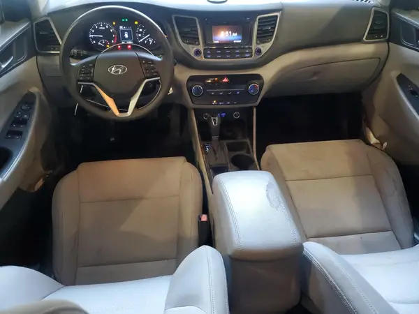 KM8J3CA44GU138525 2016 HYUNDAI TUCSON - Image 8