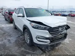 KM8J3CA44GU139951 2016 HYUNDAI TUCSON