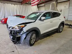 KM8J3CA44GU140257 2016 HYUNDAI TUCSON