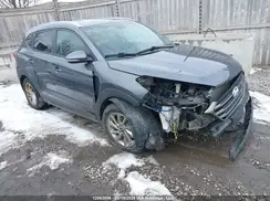 KM8J3CA44GU146270 2016 HYUNDAI TUCSON