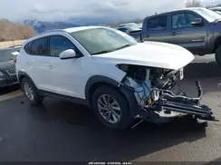 KM8J3CA44GU154966 2016 HYUNDAI TUCSON