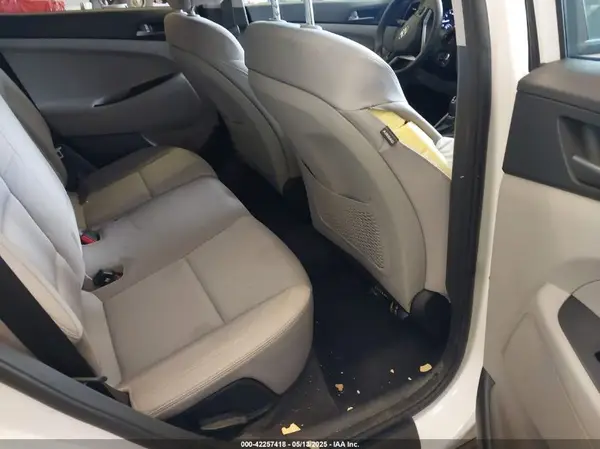 KM8J3CA44GU160220 2016 HYUNDAI TUCSON - Image 8