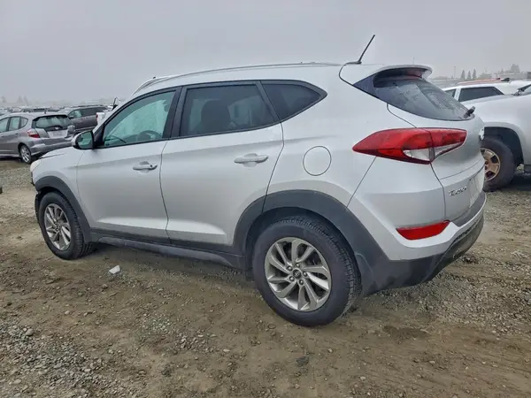 KM8J3CA44GU165093 2016 HYUNDAI TUCSON - Image 2
