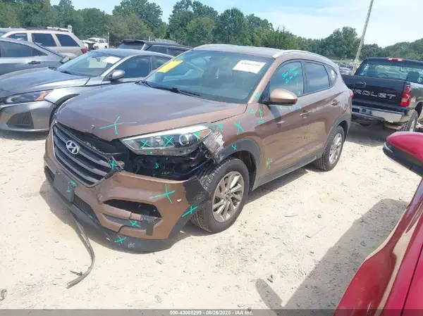 KM8J3CA44GU181343 2016 HYUNDAI TUCSON - Image 2