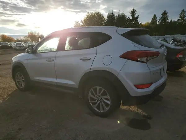 KM8J3CA44GU189507 2016 HYUNDAI TUCSON - Image 2