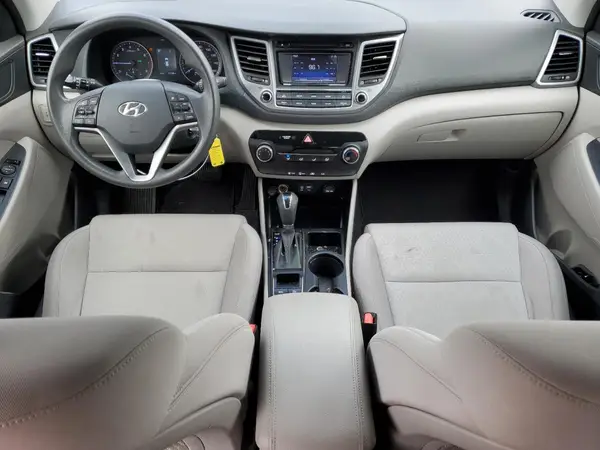 KM8J3CA44GU206371 2016 HYUNDAI TUCSON - Image 8
