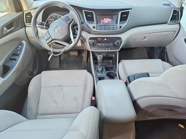 KM8J3CA44GU214051 2016 HYUNDAI TUCSON - Image 8