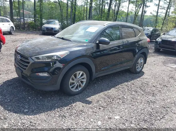 KM8J3CA44GU221159 2016 HYUNDAI TUCSON - Image 2