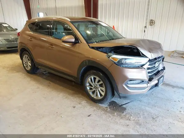 KM8J3CA44GU229648 2016 HYUNDAI TUCSON - Image 1