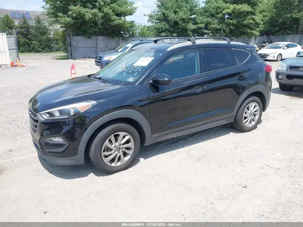 KM8J3CA44GU243467 2016 HYUNDAI TUCSON - Image 2