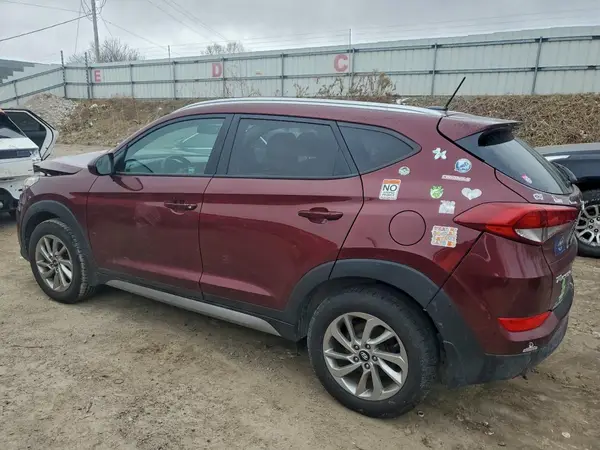 KM8J3CA44HU256589 2017 HYUNDAI TUCSON - Image 2