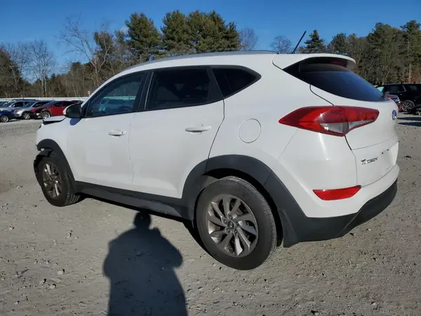 KM8J3CA44HU266782 2017 HYUNDAI TUCSON - Image 2