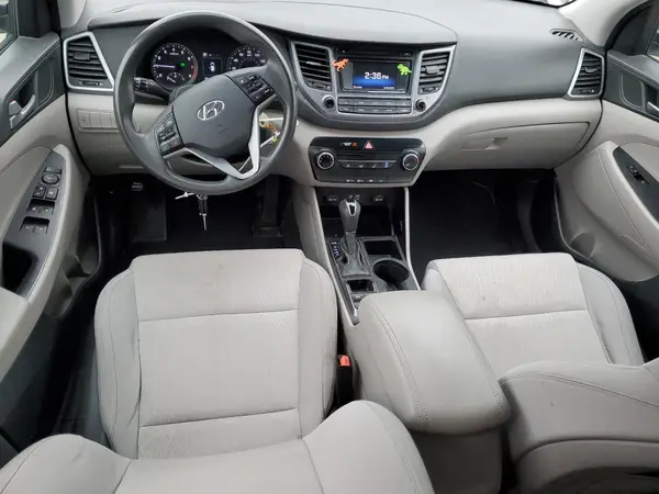 KM8J3CA44HU268581 2017 HYUNDAI TUCSON - Image 8