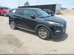 KM8J3CA44HU296655 2017 HYUNDAI TUCSON