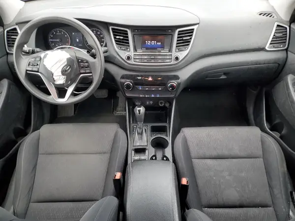 KM8J3CA44HU314068 2017 HYUNDAI TUCSON - Image 8